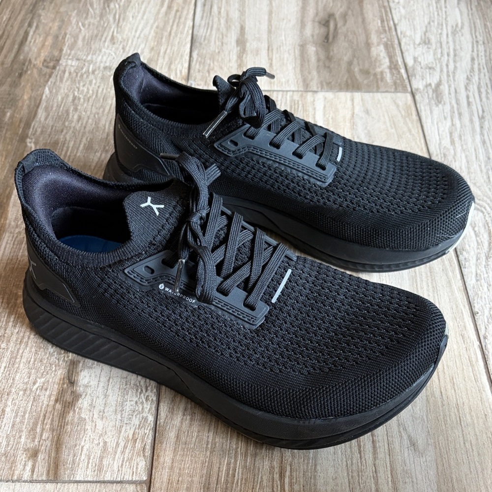 Black Women's Athletic Running Shoes - Waterproof Knit Design